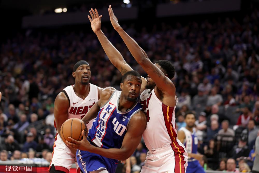 其他两位进 其他两位进