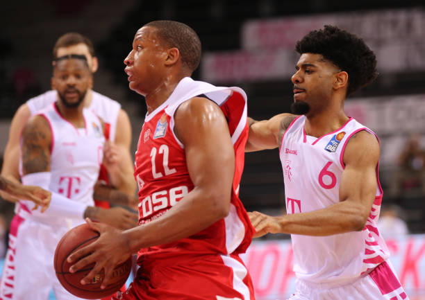 欧文曾遭遇 欧文曾遭遇